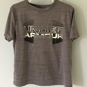 Under Armour t-shirt